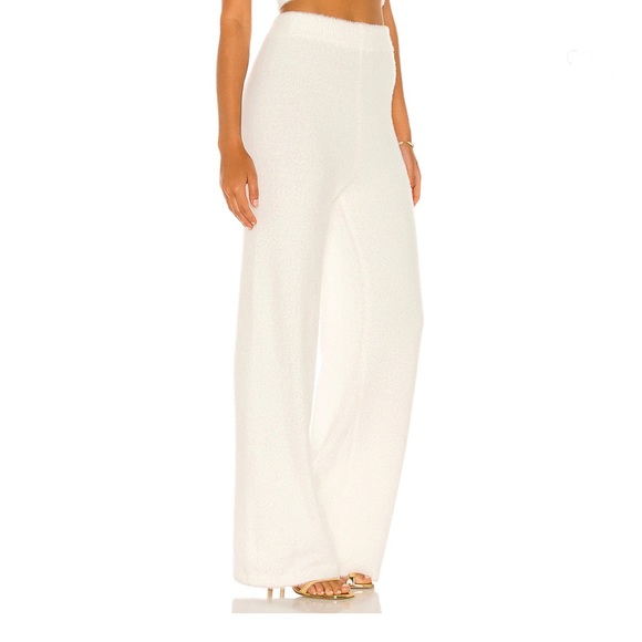 ❌SOLD❌ Charlett Cozy Pant in White
Amanda Uprichard S - Picture 3 of 7